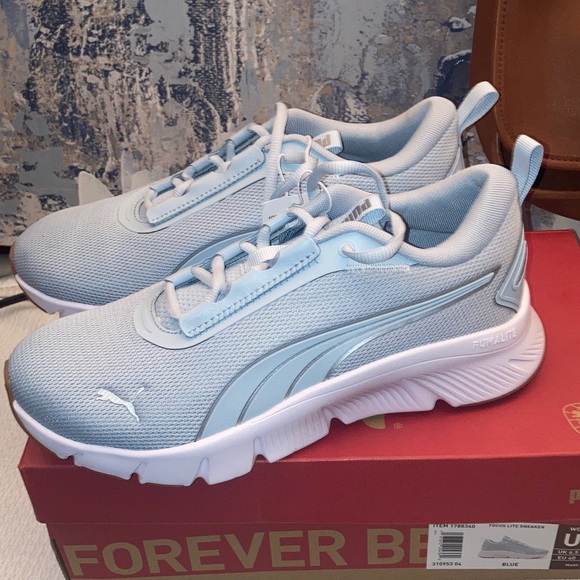 NWB Puma  Focus  Lite Women's Blue Sneakers Size 9 - Picture 10 of 15